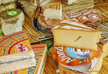Yummy cheeses at Marché Saxe-Breteuil
